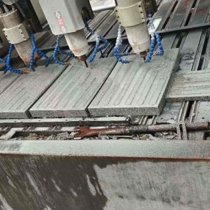 滨州 芝麻白花岗岩荔枝面盲道雕刻