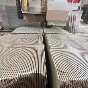 滨州 车间生产日常，黄金麻白麻花岗岩