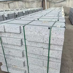 滨州 白麻花岗岩路沿石，弧形路沿石，道牙石，马路牙子，界石，路缘石，平沿石，直岩石，平缘石等