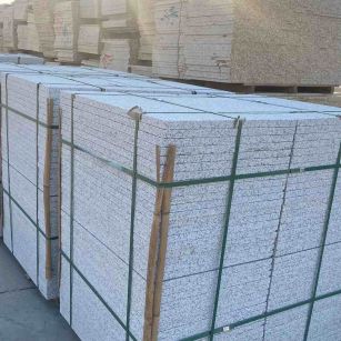 滨州 白麻花岗岩荔枝面地铺石