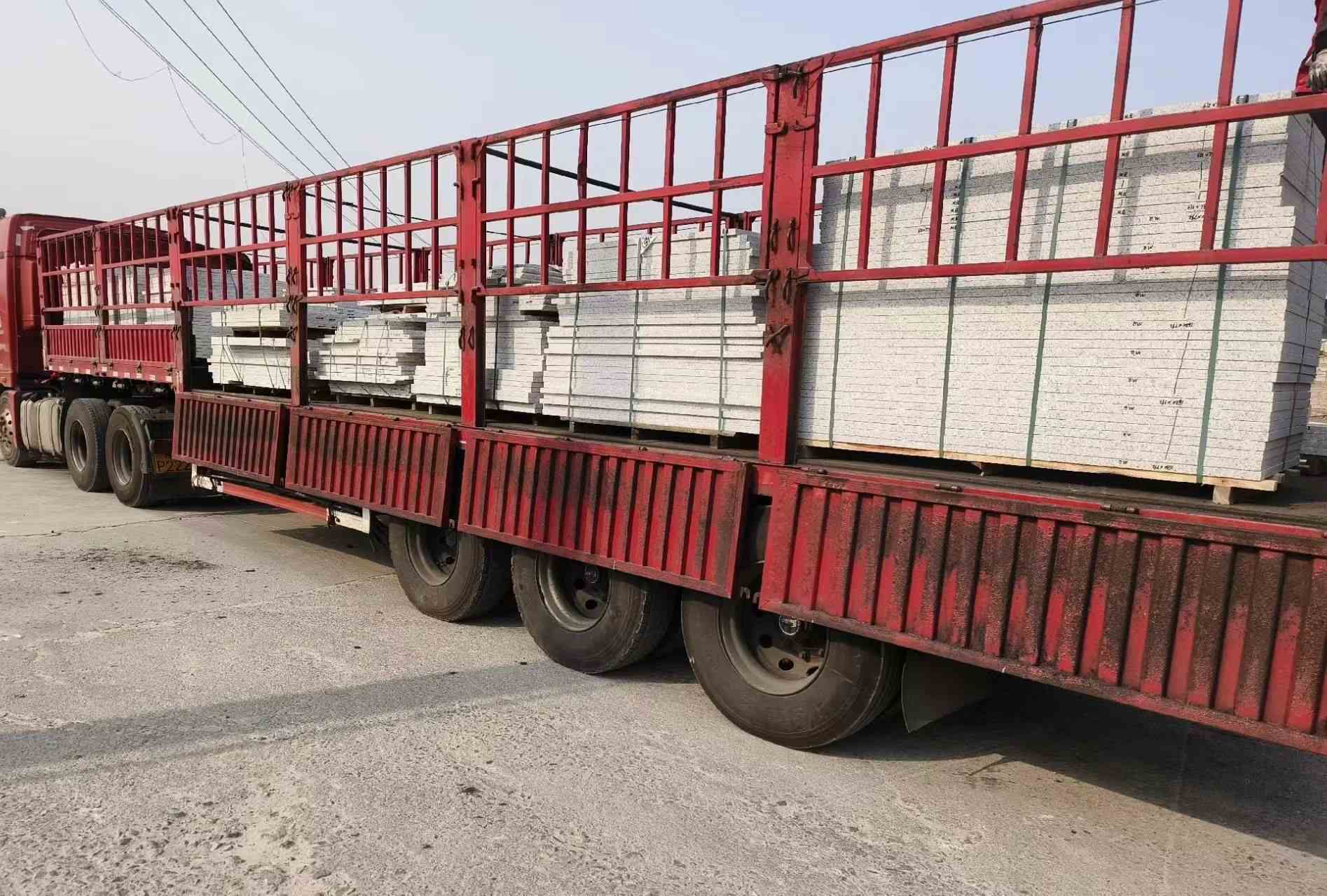 滨州 白麻荔枝面外墙干挂，工厂装车日常