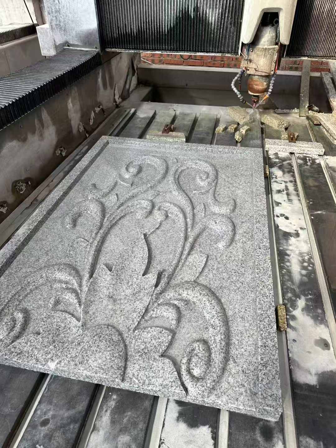 滨州 白麻别墅干挂雕花板