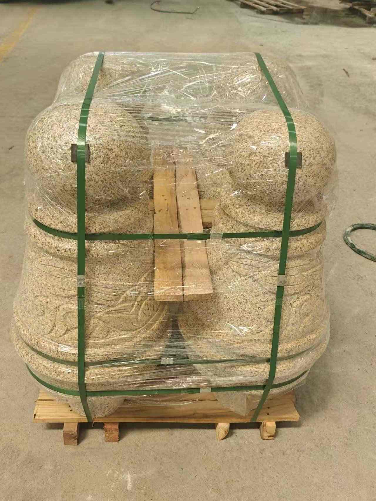 滨州 黄金麻异形定制雕花——棒棒糖挡车柱