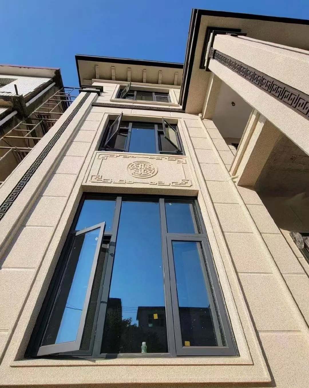 滨州 黄金麻荔枝面别墅外墙干挂效果展示