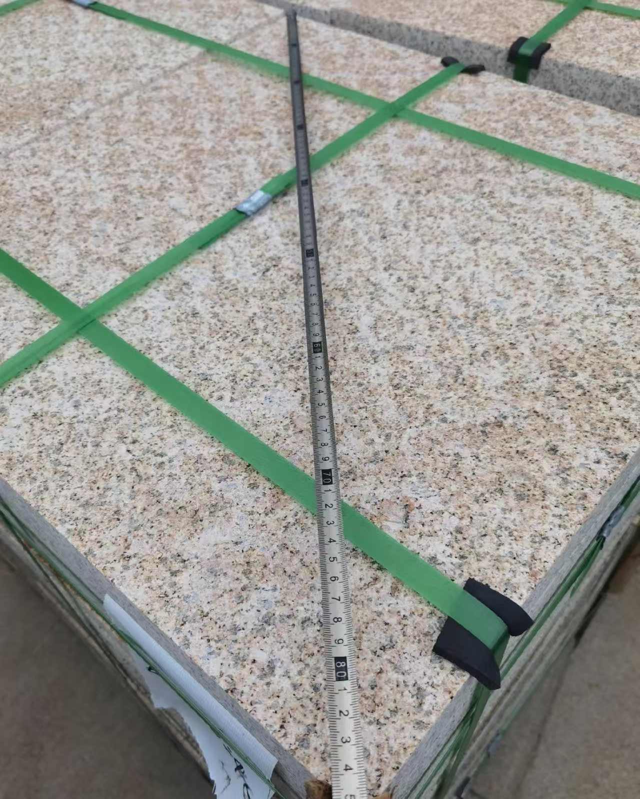 滨州 黄金麻火烧面地铺石