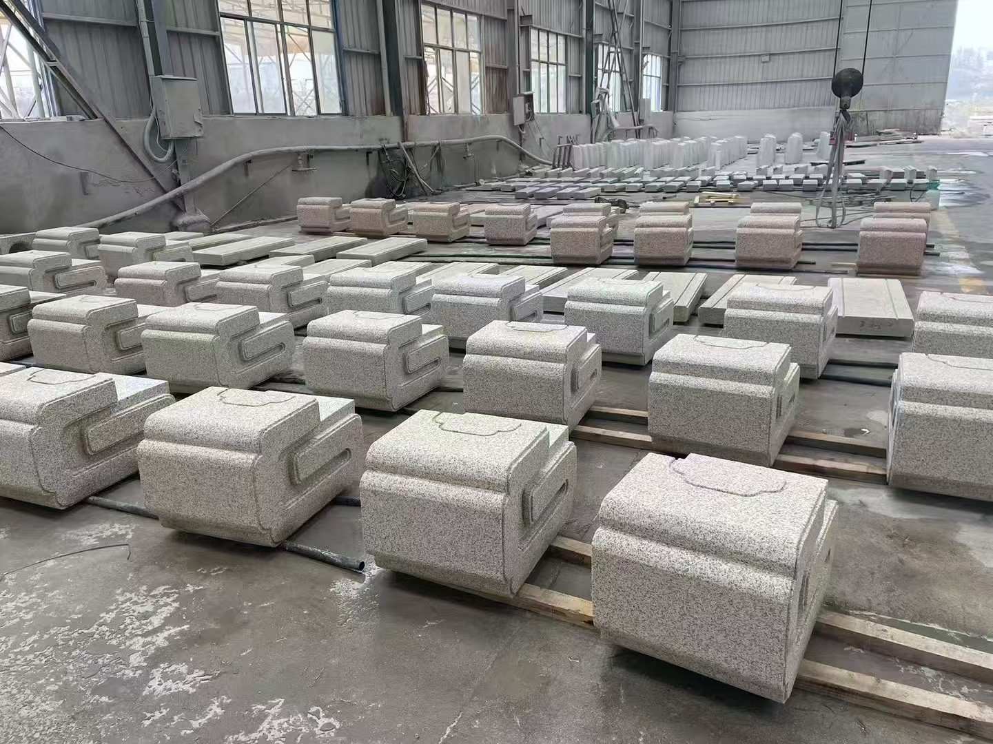 滨州 白麻花岗岩异形加工-石凳，坐凳