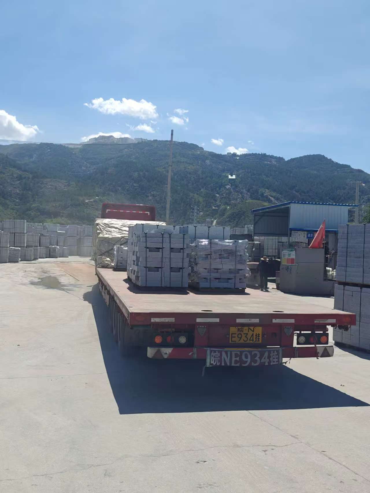 滨州 芝麻白仿形路沿石，直形路沿石