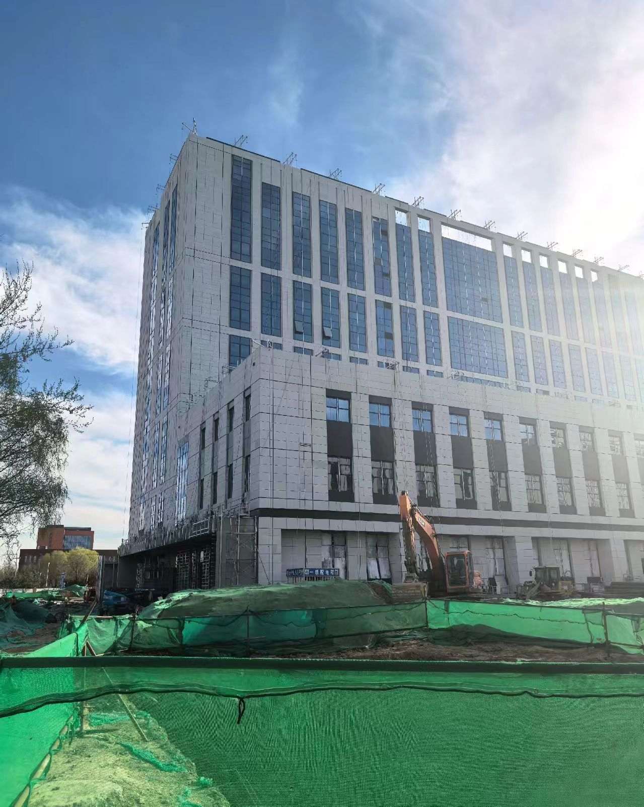 滨州 白麻花岗岩石材外墙干挂